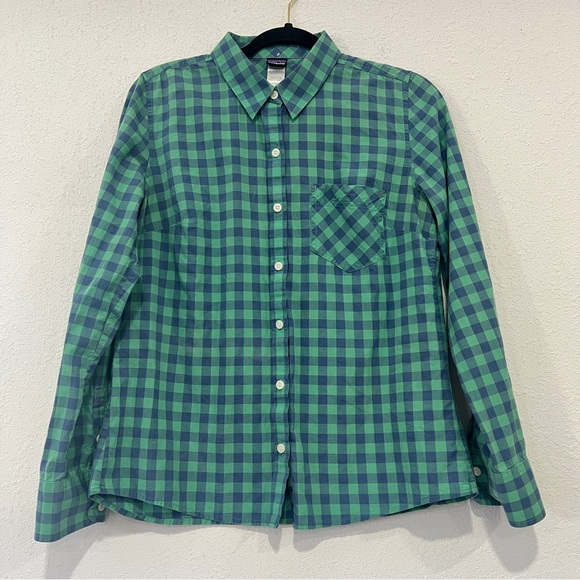 Patagonia Women’s Blue and Green Checkered Button Up Top Size 8 100% Cotton - Picture 1 of 5